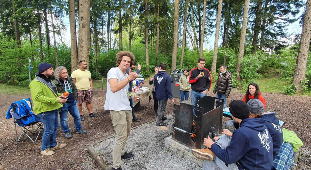 Essen bei der Nasssaisoneröffnung