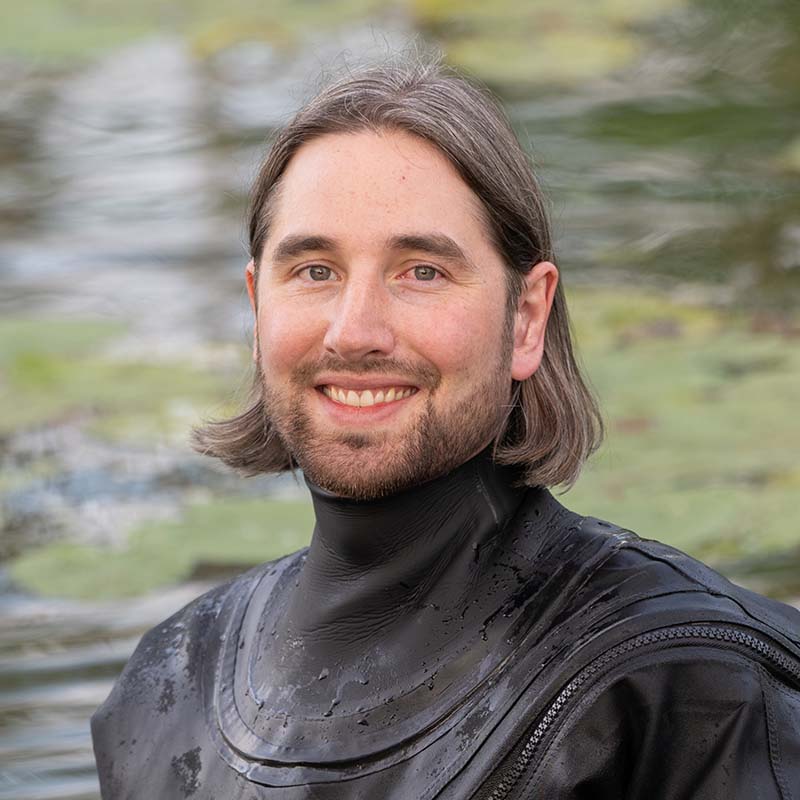 Joel Rhenisch Portrait - Im Tauchanzug